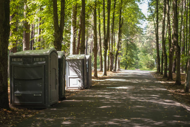 Best Portable restroom trailer rental  in Jefferson, MD